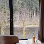 Feriehus Le Vieux Pont - Maison De Au Bord De L'eau