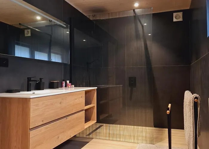 Ferienhaus Le Vieux Pont - Maison De Au Bord De L'eau